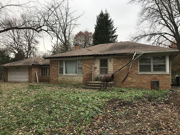 5th image of 3680 Deerfield Rd
