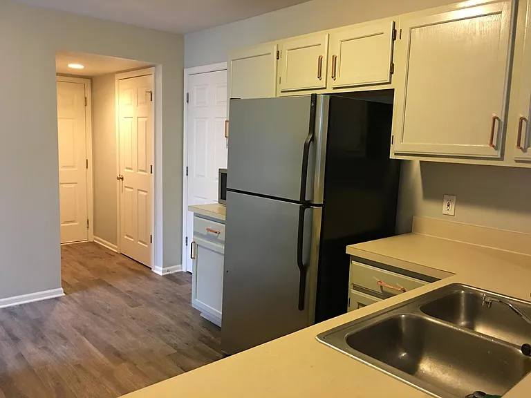 3329 Park Ridge Ln NE — Photo 11