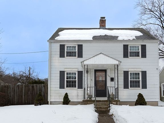 3rd image of 509 Plumtree Rd