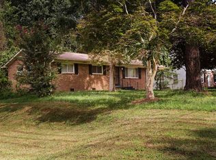 1032 Bacon St, Durham, NC 27703