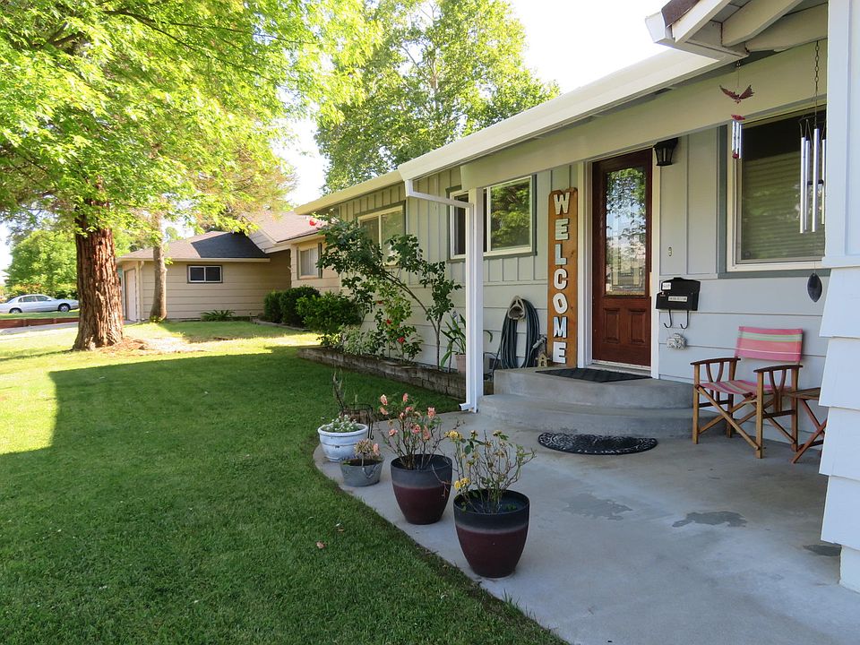 1st image of 6418 El Camino Dr