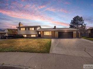 1920 Riviera Cir, Idaho Falls, ID 83404