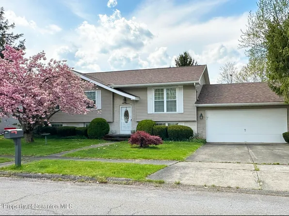 119 Donny Dr, Taylor, PA 18517