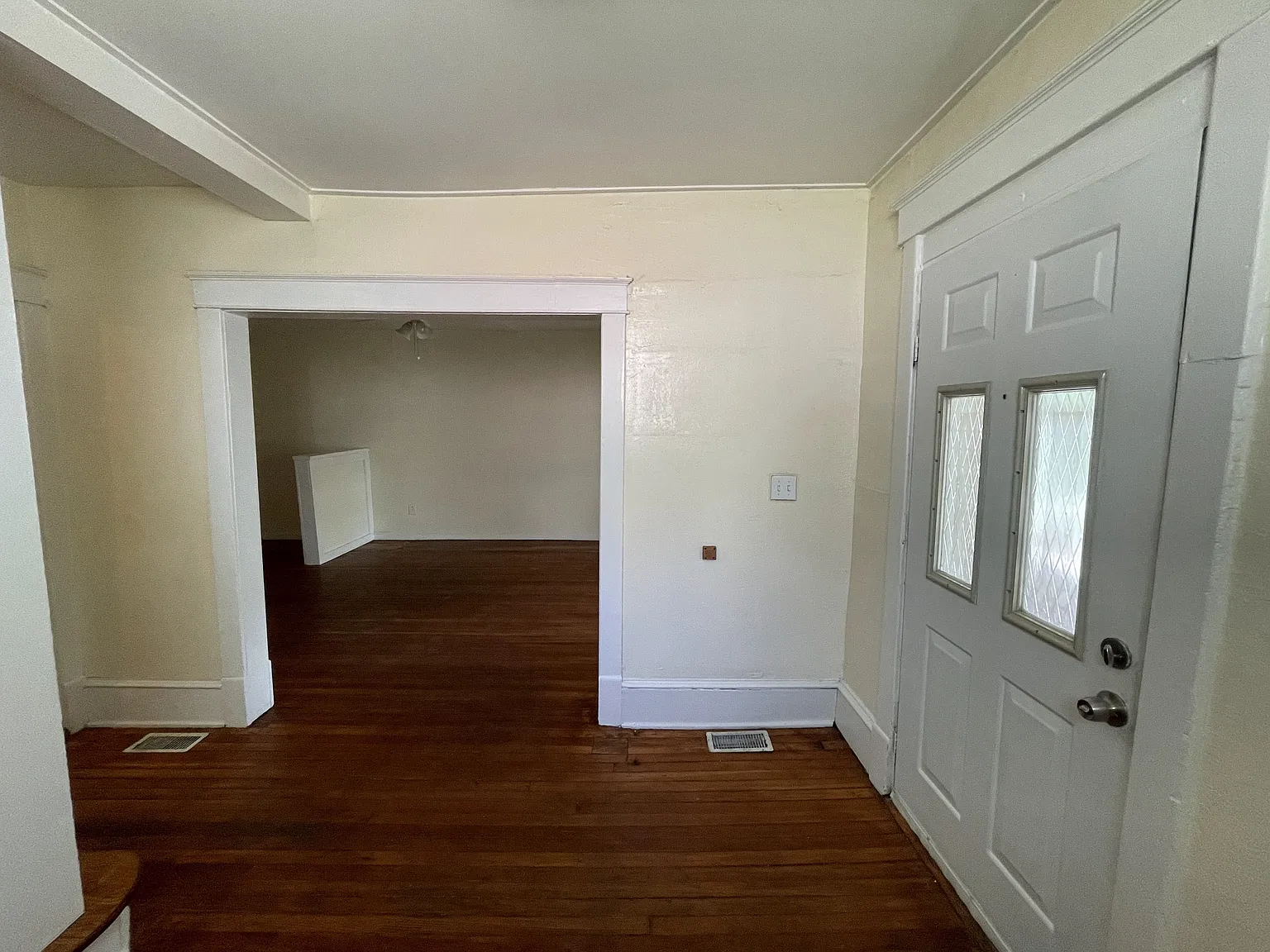 4415 Forest Ave — Photo 4