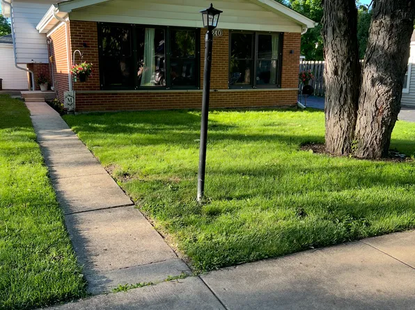 240 Glenview Rd, Glenview, IL 60025
