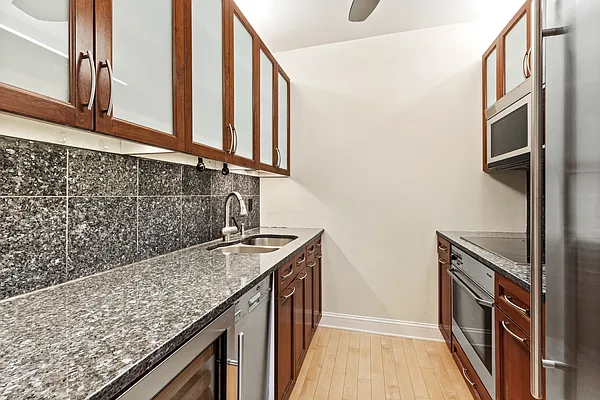 Sold by Compass | media 4