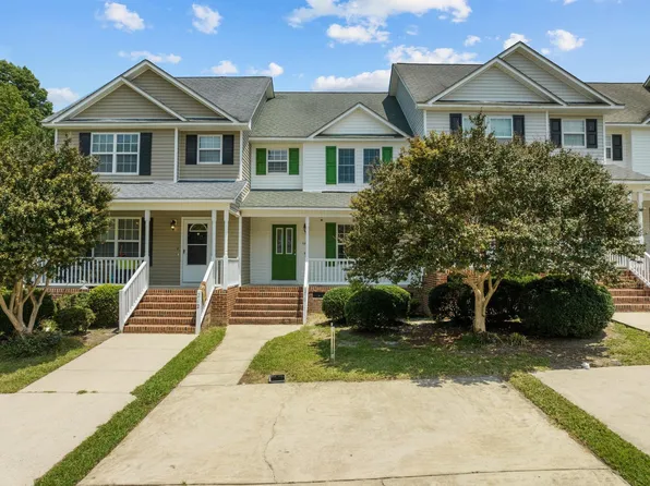 210 Wimbledon Ct, Clayton, NC 27520