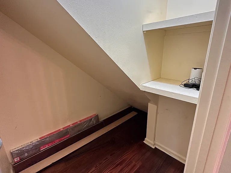 439 Rena Dr — Photo 9