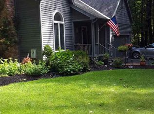 5 Knollwood Dr, Saratoga Springs, NY 12866