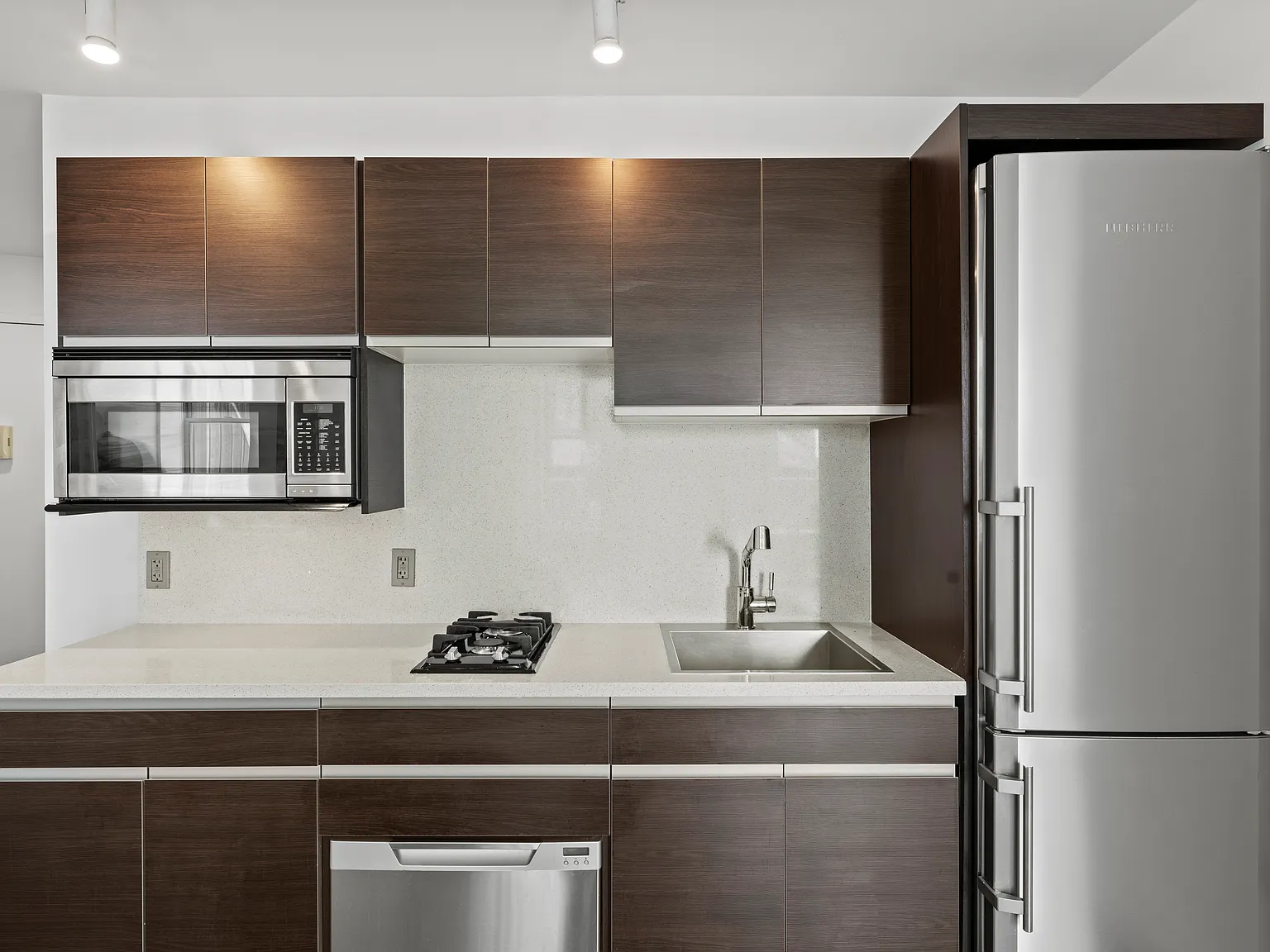 116 John Street — Photo 4