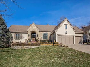 2122 W 116th St, Leawood, KS 66211