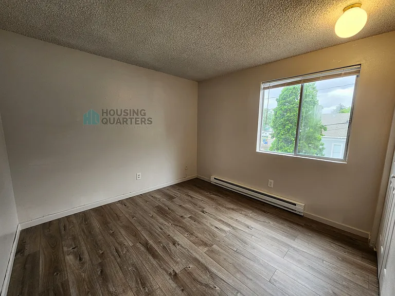 1810 N Addison St #7 — Photo 11