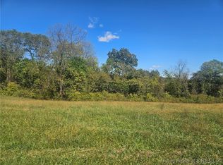 5300 + N Scotts Ridge Road, Madison, IN 47250