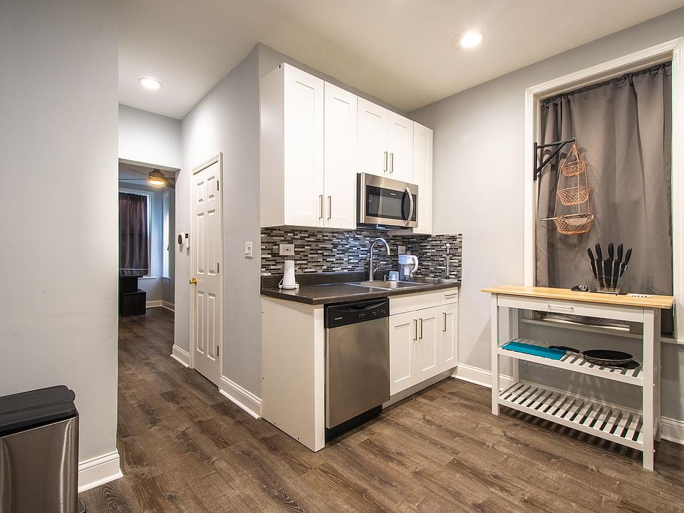1st image of 2202 N Tripp Ave #1