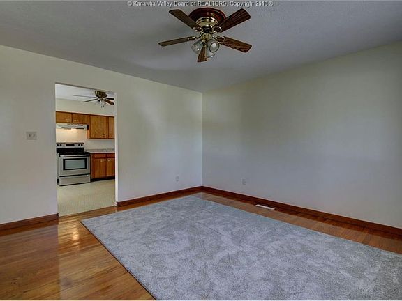 3rd image of 5305 Chestnut Ave