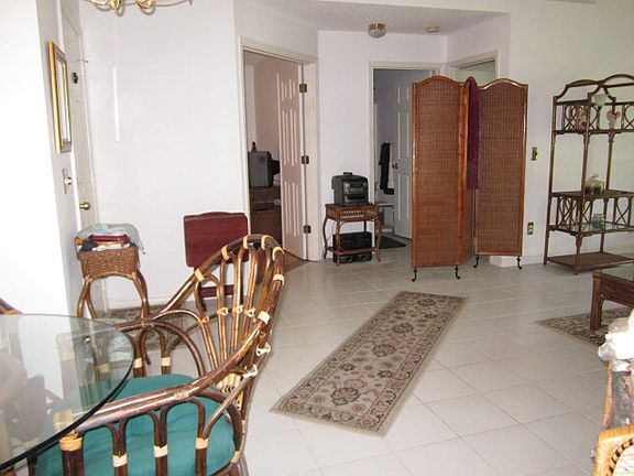 2nd image of 34 Pinelynn Dr