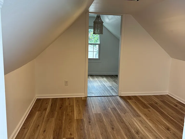 852 Michigan St NE #A — Photo 16