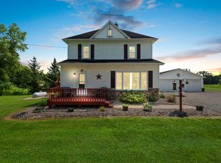 W9203 Birch Rd, Shiocton, WI 54170