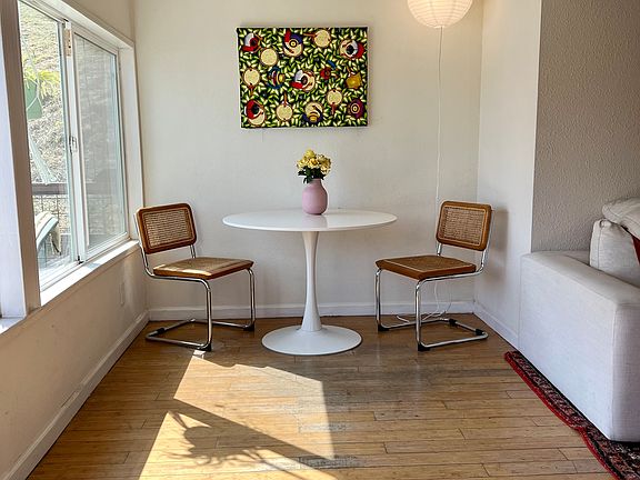 2nd image of 2019 Lake Shore Ave
