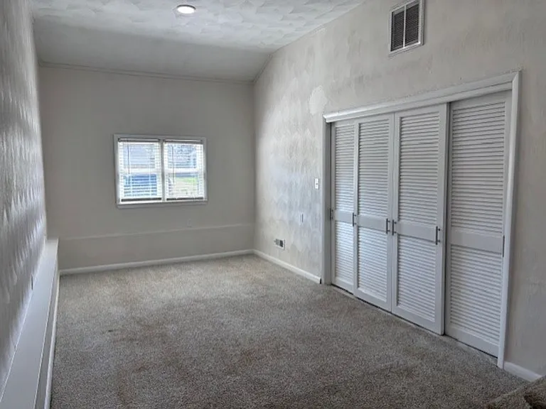 1407 Kay Ave — Photo 9