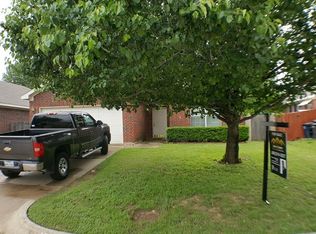 4216 Park Village Ct, Fort Worth, TX 76137