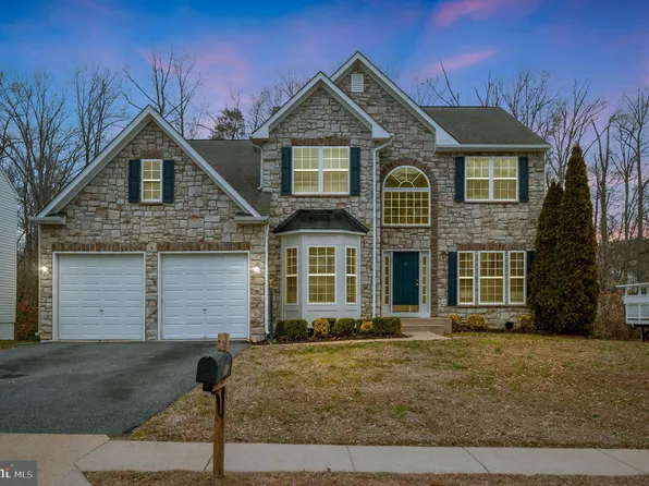 35 Brentsmill Dr, Stafford, VA 22554