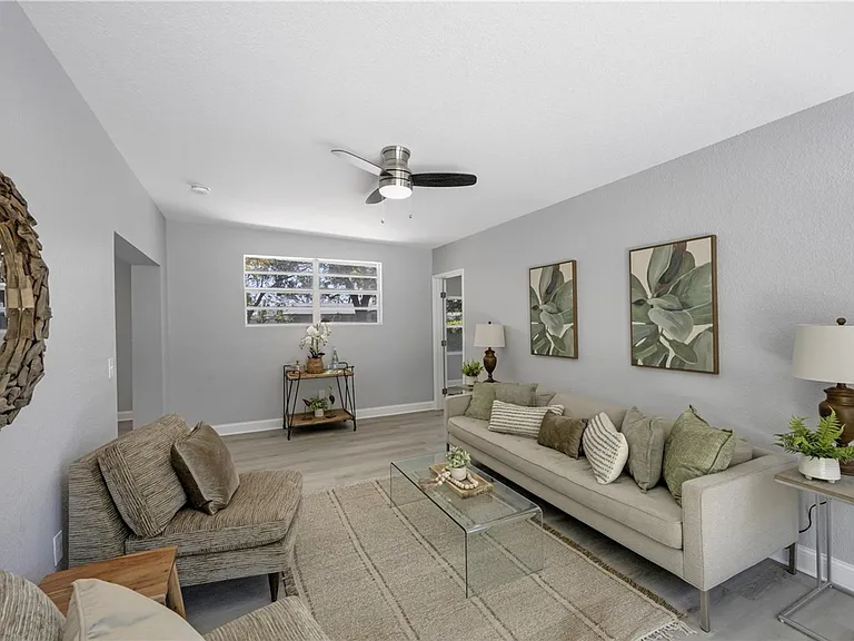 4110 Indianapolis St NE — Photo 4