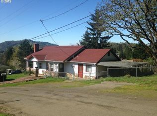 812 NE Jackson St, Roseburg, OR