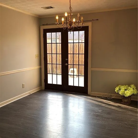 6145 Winfield Ct — Photo 4