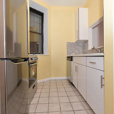 Rented by J Misrahi Realty Corp | media 16