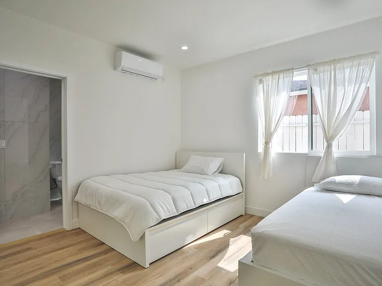 111 E 67th Way #A — Photo 10