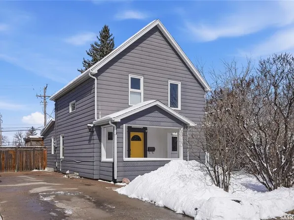 210 Cruise STREET, Saskatoon, SK S7N 2C3