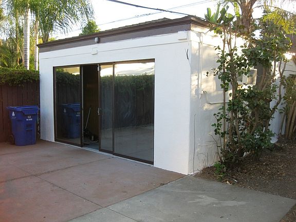 3rd image of 4031 Denny Ave