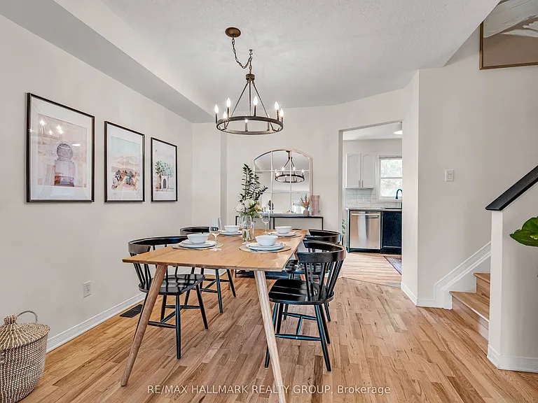 10 Hintonburg Pl #11 — Photo 8