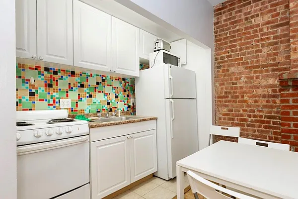 Rented by Sterling Property Solutions Inc. | media 7