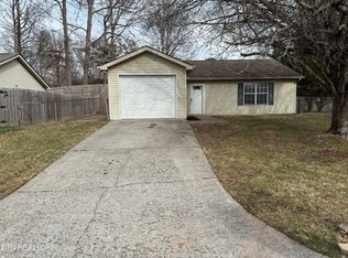 7662 Trey Oaks Ln, Knoxville, TN 37918