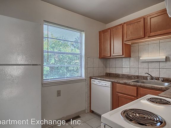 3rd image of 5840 Bermuda Dr C-unit 5037578