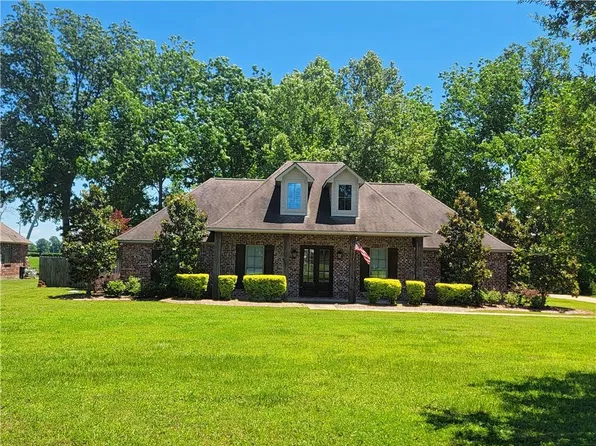 360 Saint Francis Ave, Natchitoches, LA 71457