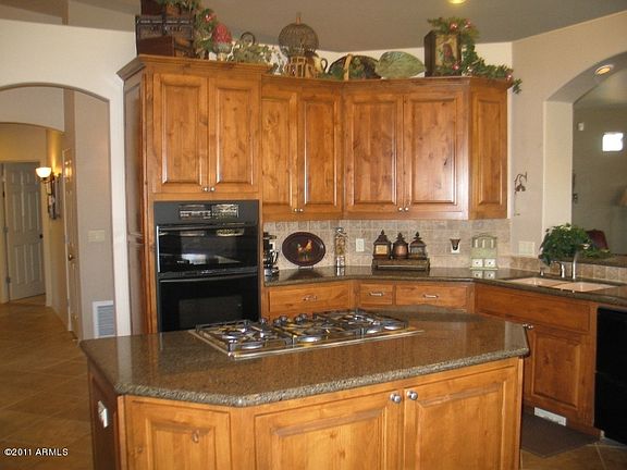 2nd image of 1429 Pinon Shadow Drive