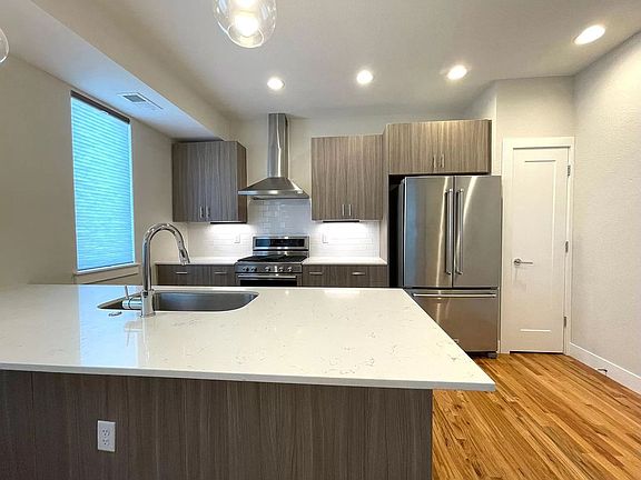 5th image of 1480 Wolff St Unit 119