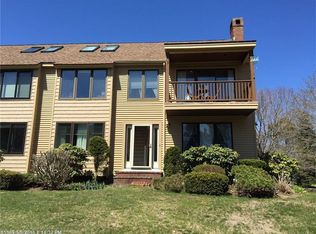 241 Sea Rd APT 14, Kennebunk, ME 04043