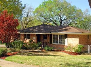 11607 Saxon St, Dallas, TX 75218