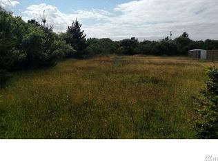 390 N Wynoochee Dr SW, Ocean Shores, WA 98569