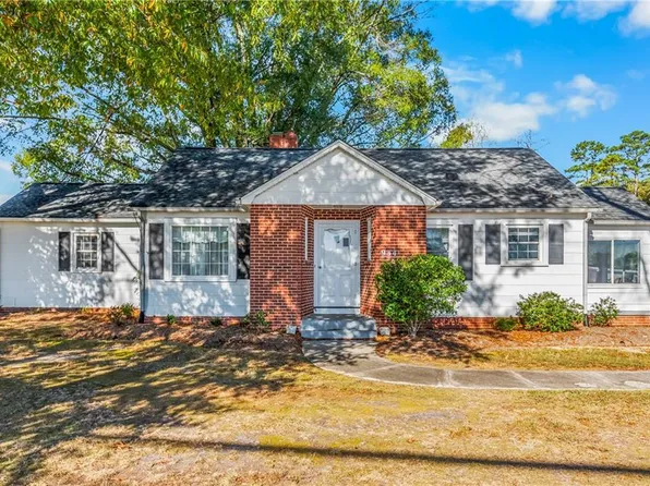 934 Horneytown Rd, High Point, NC 27265