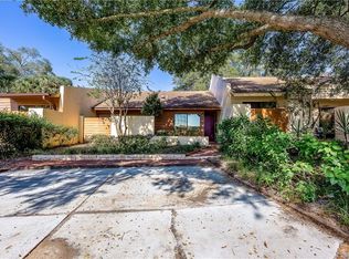 702 W Cranes Cir, Altamonte Springs, FL 32701