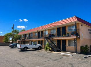 613 Mesilla St SE, Albuquerque, NM 87108