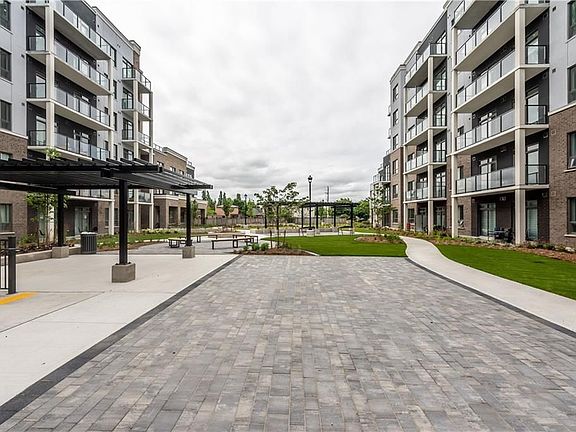 5th image of 5055 Greenlane #225