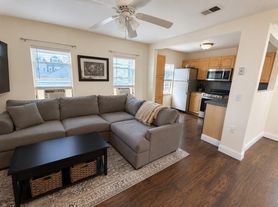 3 K Street Pl, South Boston, MA