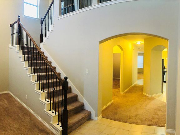 3rd image of 2113 Serenity Ave