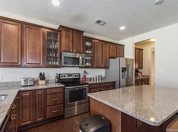 2nd image of 7210 Toxaway Ln